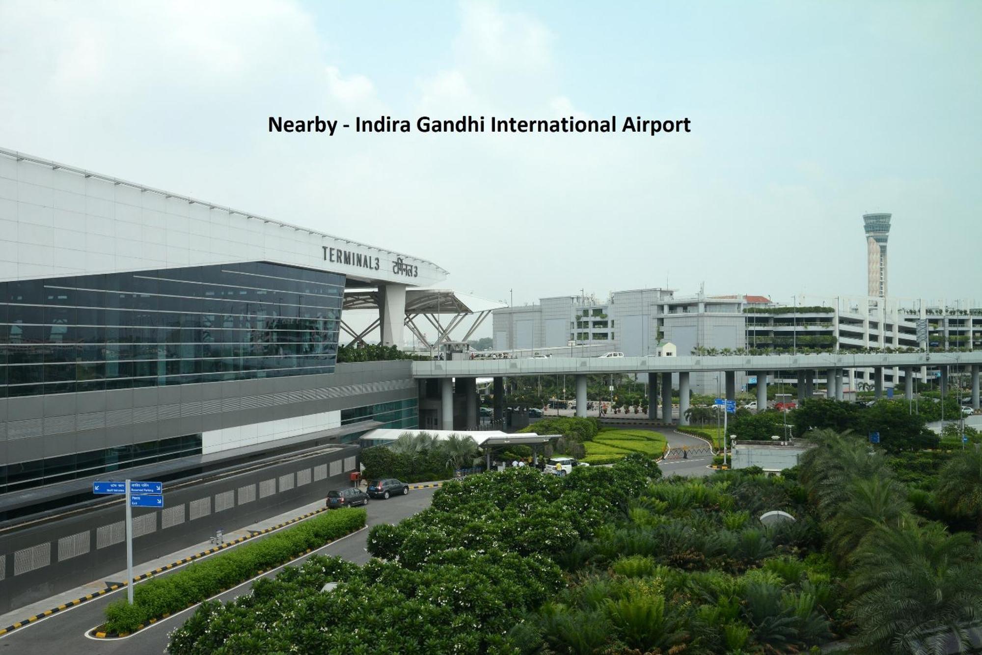 Hotel Aerostar Gold - Opposite Max Healthcare Delhi  Esterno foto
